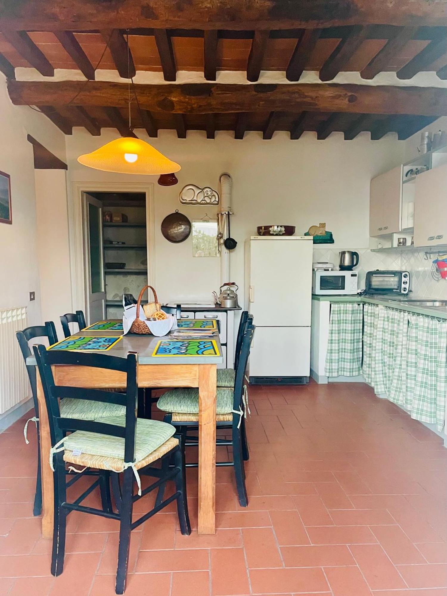 La Casa In Valli 35 バーニ・ディ・ルッカ エクステリア 写真